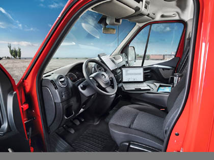 Opel Movano_2_unutrasnjost